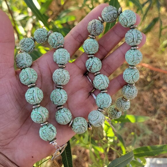 Absolutely stunning RARE Chinese natural green turquoise carved shou beads sterl - Picture 16 of 16